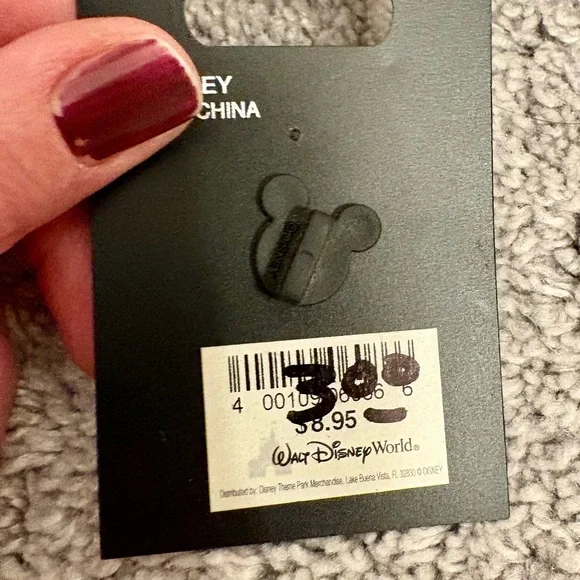 Disney NYC Subway Pin with Red and Blue Accents - Picture 7 of 7